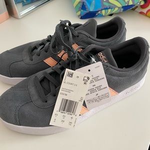 NWT Womens Adidas VL Court 2.0